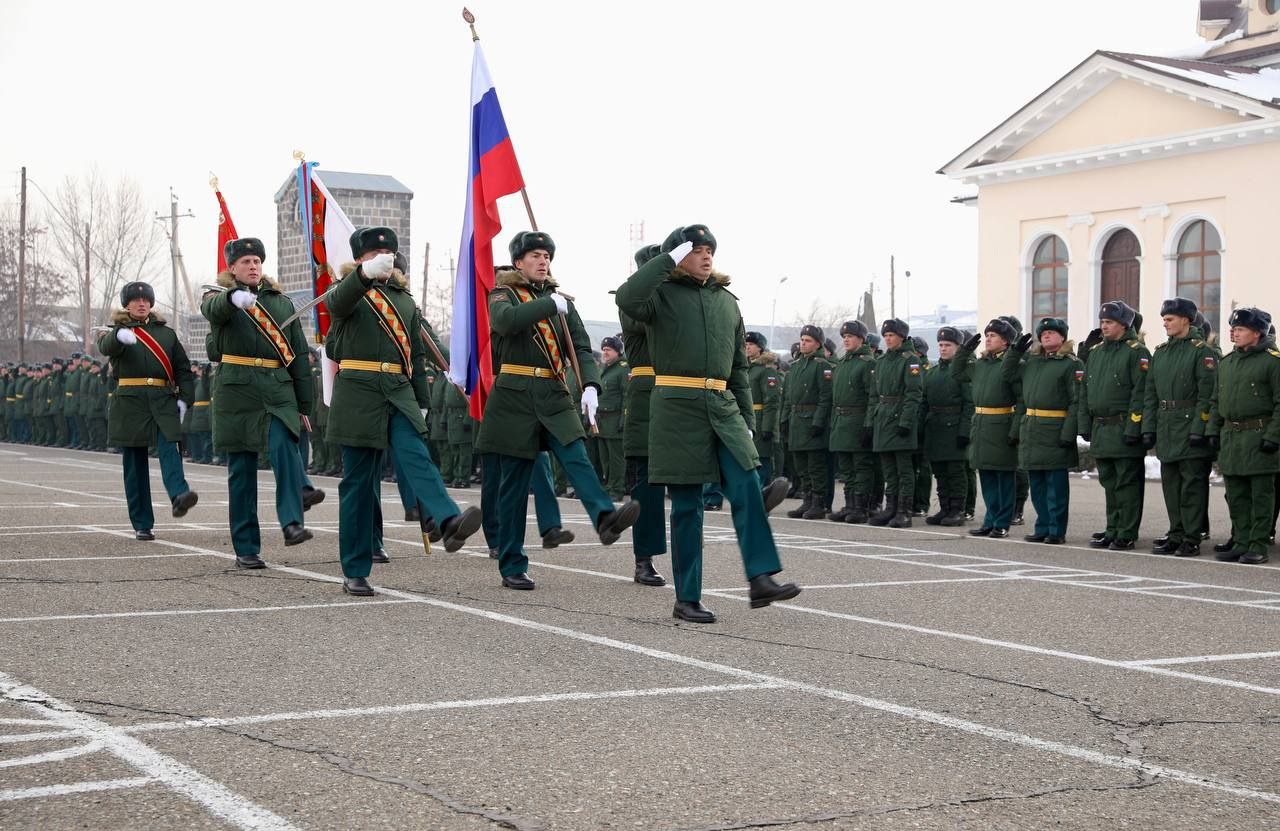 Передача духовного знамени военнослужащим Южной военной базы в Армении