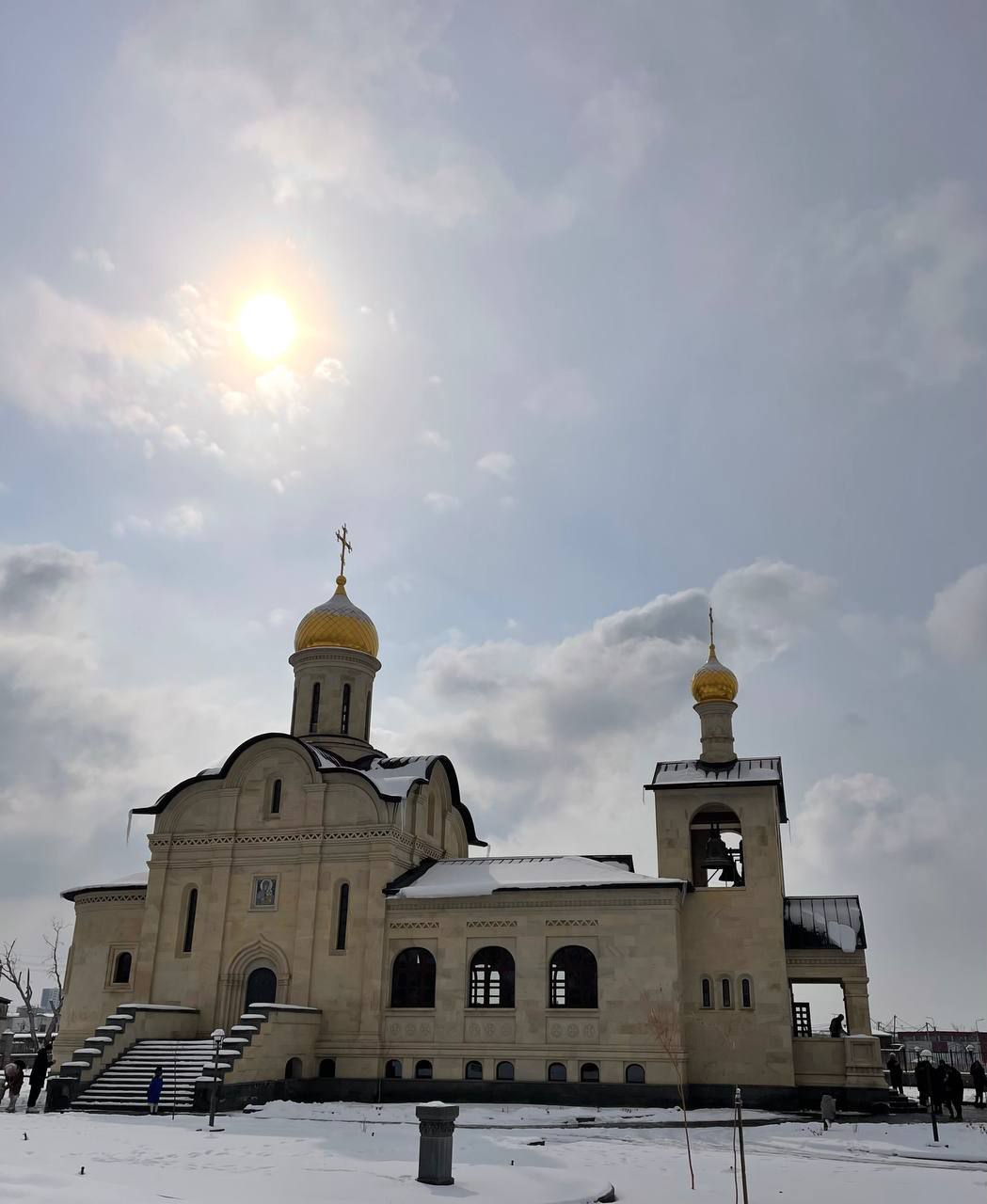 Архиерейское богослужение в Крестовоздвиженском храме города Еревана