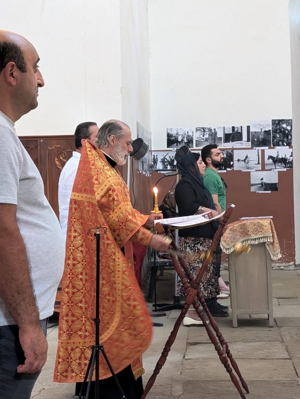 Царское служение: в Привольном открылась фотовыставка о династии Романовых