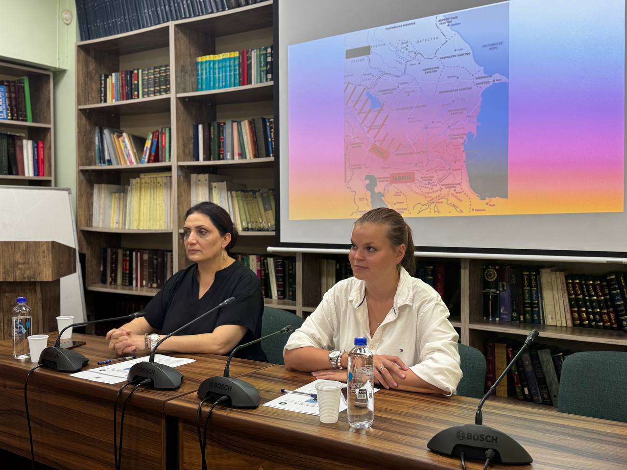 В Ереване состоялось заседание исторического клуба, посвящённое 198-й годовщине Ошаканской битвы