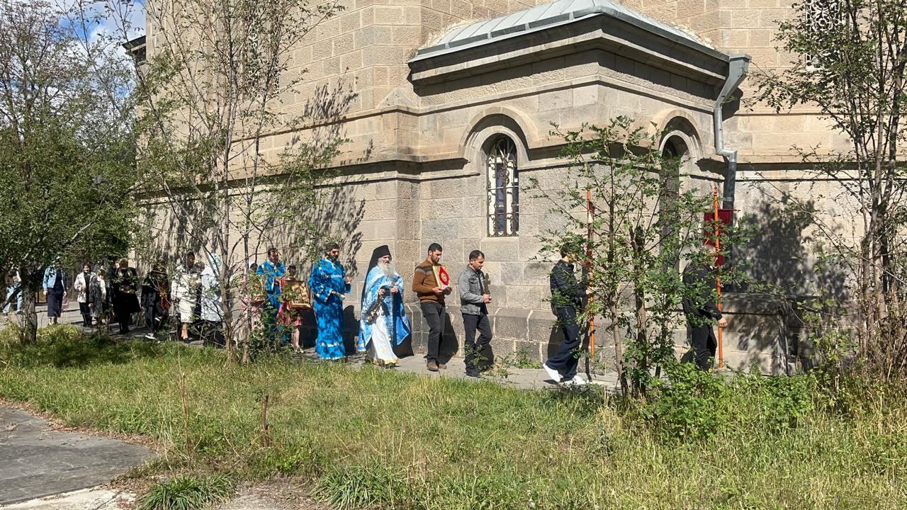 Празднование Рождества Пресвятой Владычицы нашей Богородицы и Приснодевы Марии в храмах Ереванско-Армянской епархии: фоторепортаж