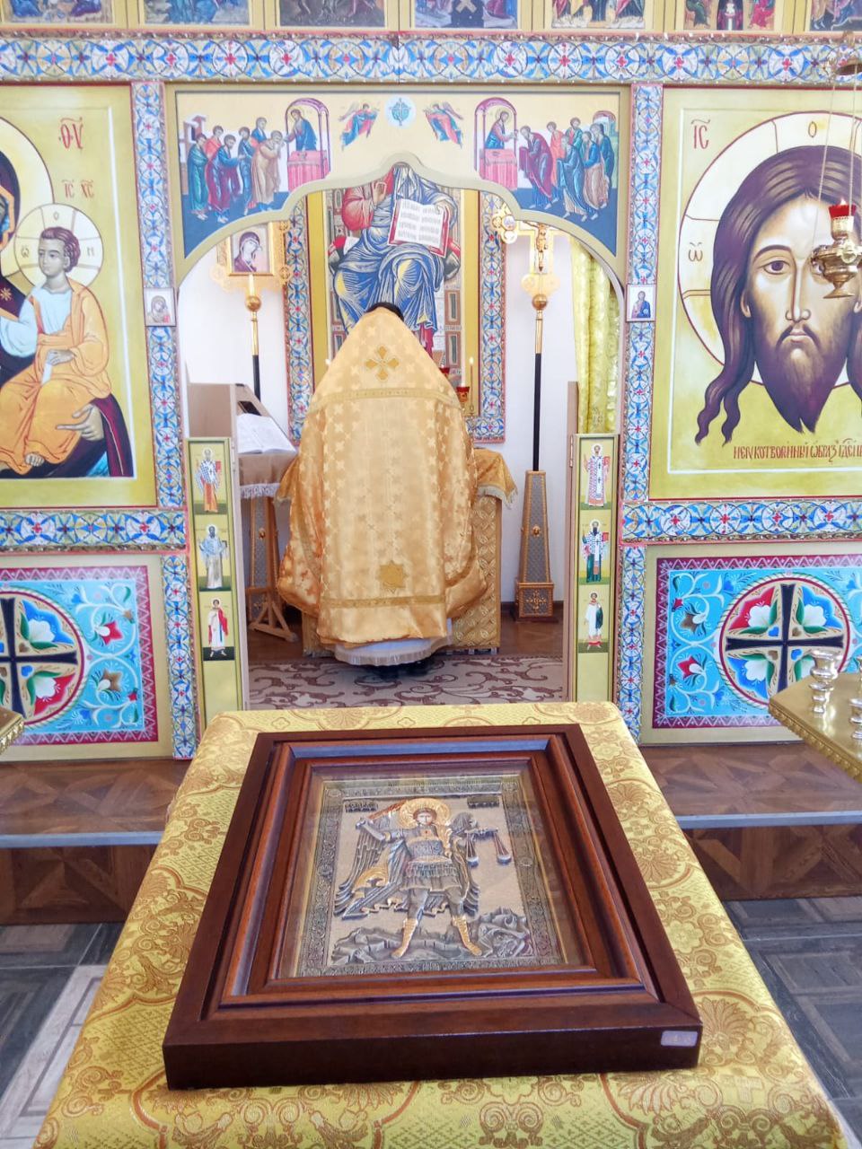 Празднование Собора Архистратига Божия Михаила и прочих Небесных Сил бесплотных в храмах Ереванско-Армянской епархии.