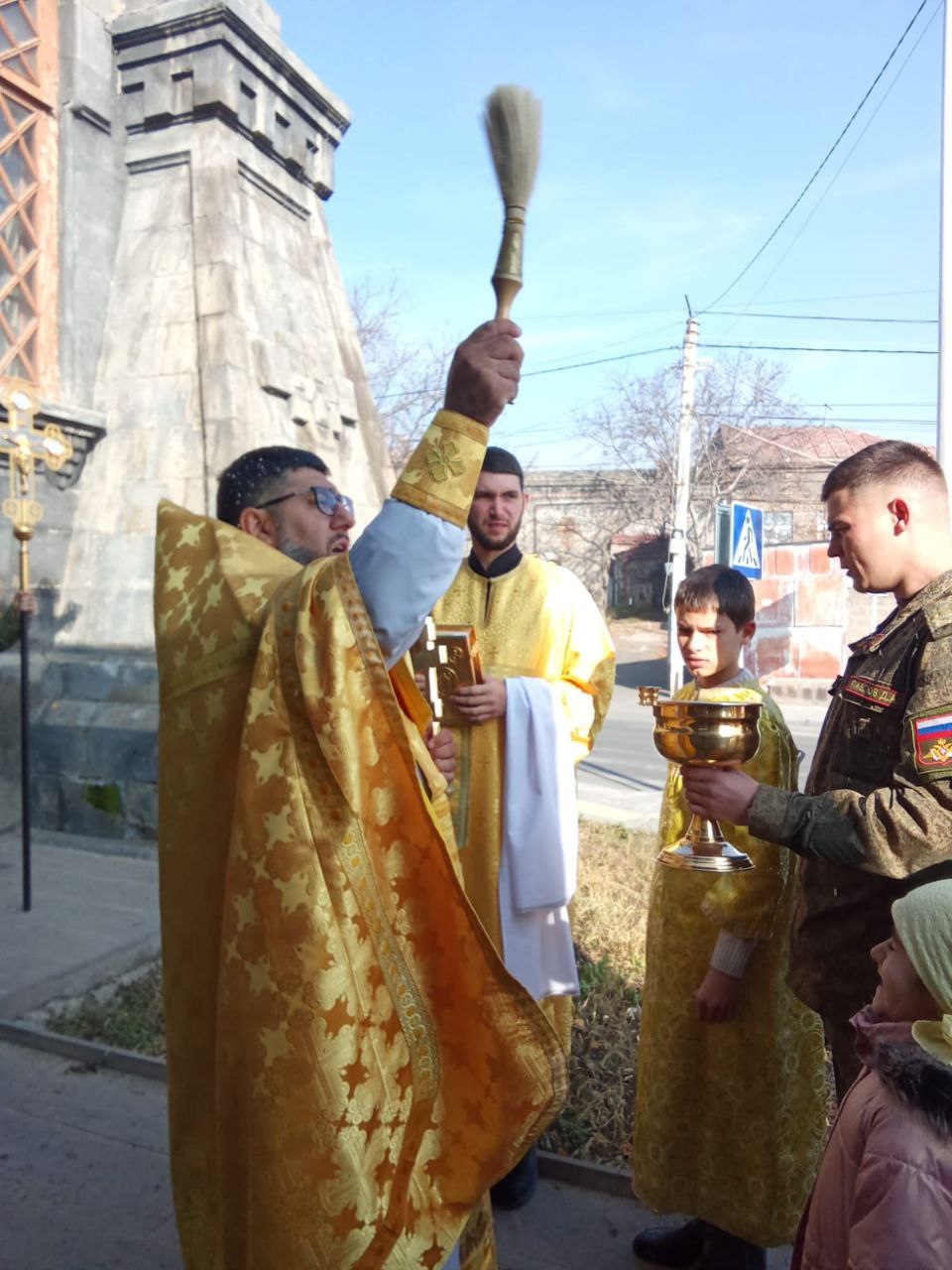 Празднование Собора Архистратига Божия Михаила и прочих Небесных Сил бесплотных в храмах Ереванско-Армянской епархии.