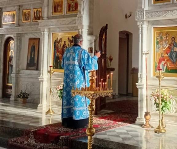 Празднование Введения во Храм Пресвятой Богородицы в храмах Ереванско-Армянской епархии.