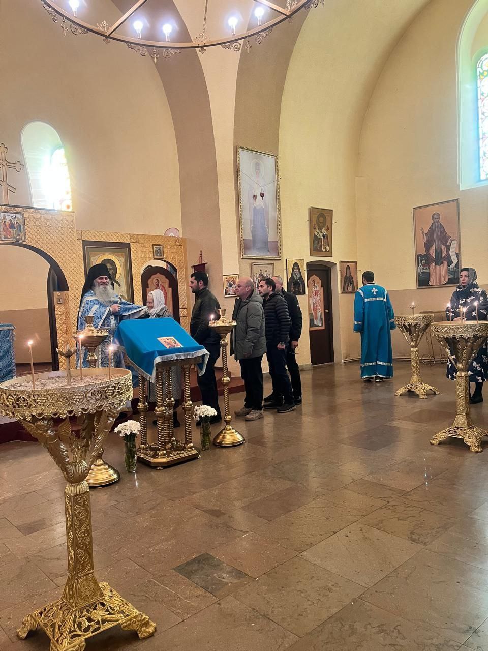 Празднование Введения во Храм Пресвятой Богородицы в храмах Ереванско-Армянской епархии.