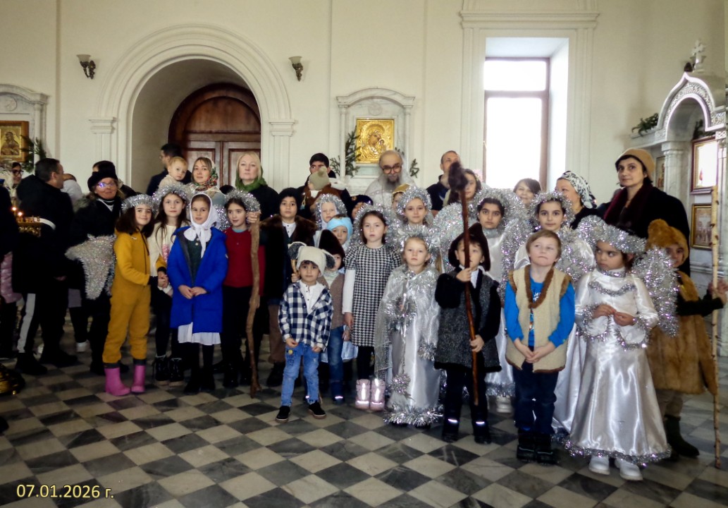 В рамках республиканского этапа Международных Рождественских чтений cостоялось выступление воспитанников воскресной школы Покровского храма