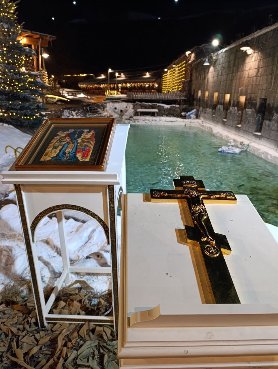 Празднование Святого Богоявления и Крещения Господа Бога и Спаса нашего Иисуса Христа в храмах Ереванско-Армянской епархии: фоторепортаж