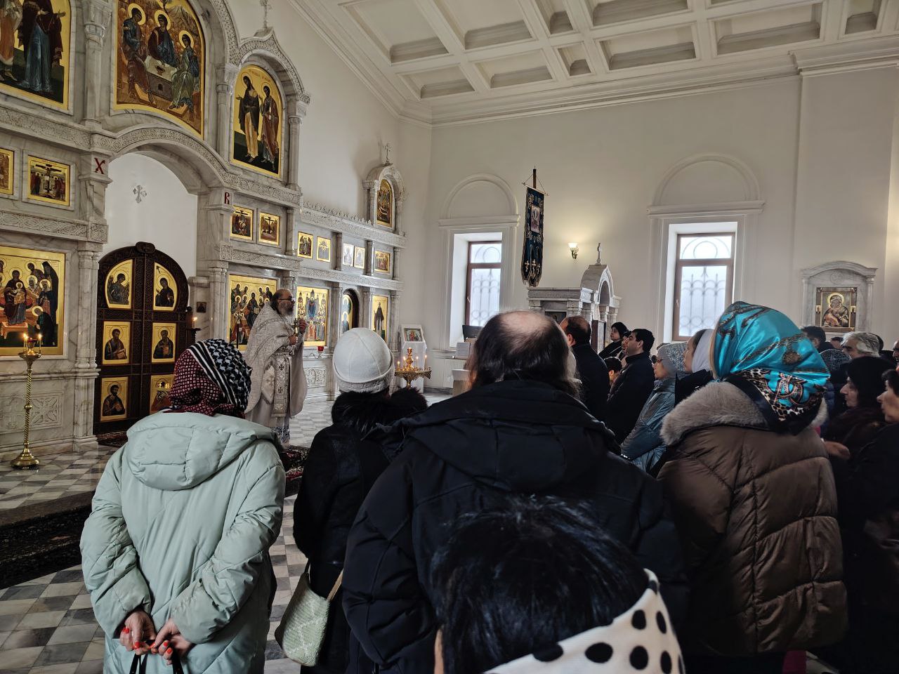 Празднование Святого Богоявления и Крещения Господа Бога и Спаса нашего Иисуса Христа в храмах Ереванско-Армянской епархии: фоторепортаж