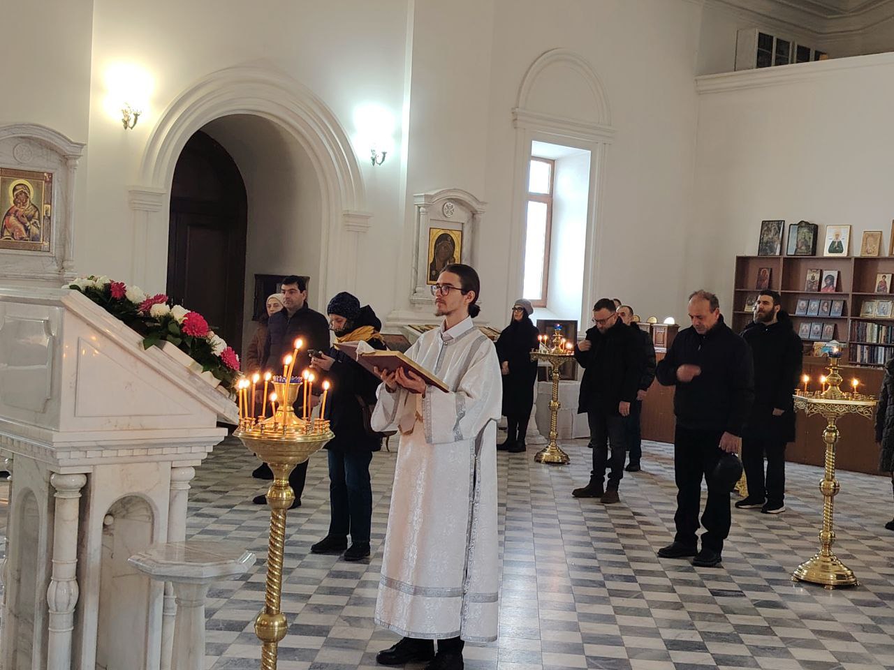 Празднование Святого Богоявления и Крещения Господа Бога и Спаса нашего Иисуса Христа в храмах Ереванско-Армянской епархии: фоторепортаж