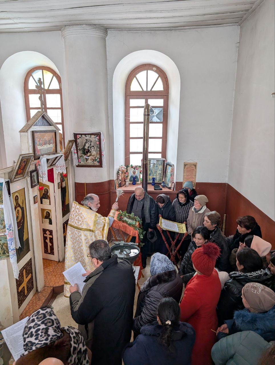 Празднование Святого Богоявления и Крещения Господа Бога и Спаса нашего Иисуса Христа в храмах Ереванско-Армянской епархии: фоторепортаж