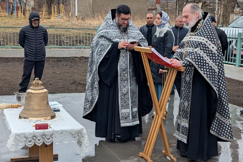 Освящение колоколов для восстанавливаемого Никольского храма в селе Амракиц