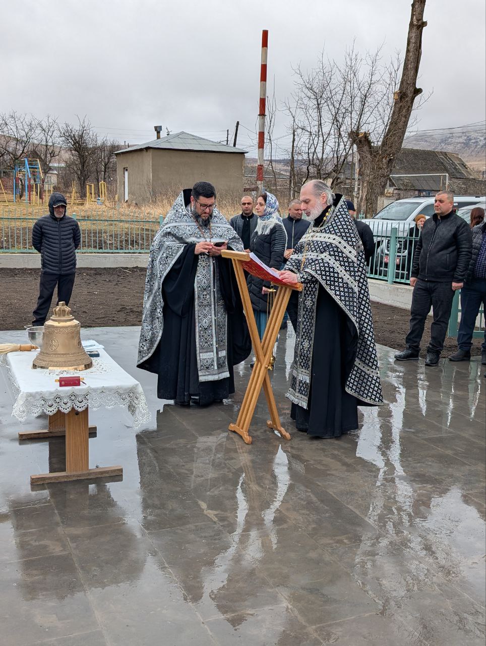 Освящение колоколов для восстанавливаемого Никольского храма в селе Амракиц