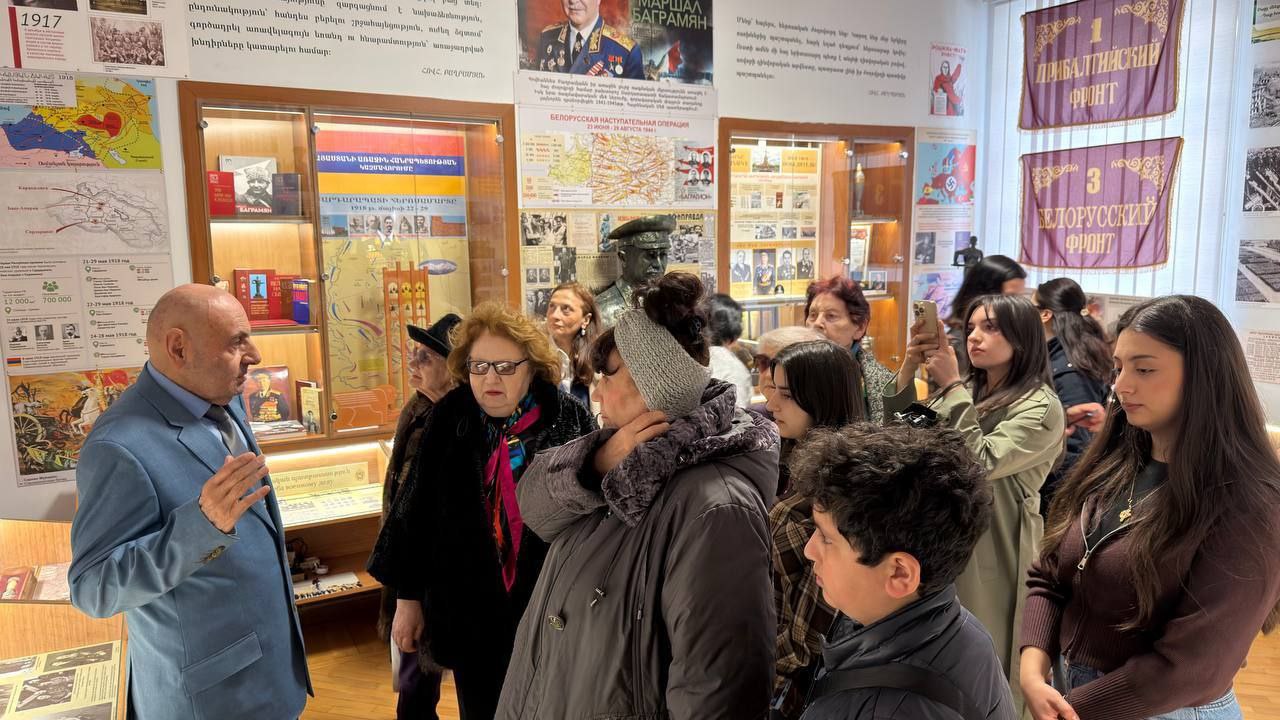 Пока мы помним прошлое —  у нас есть будущее