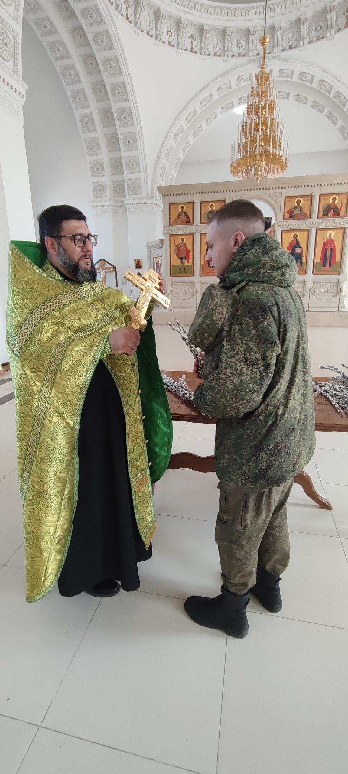 Празднование Входа Господня в Иерусалим в храмах Ереванско-Армянской епархии: фоторепортаж