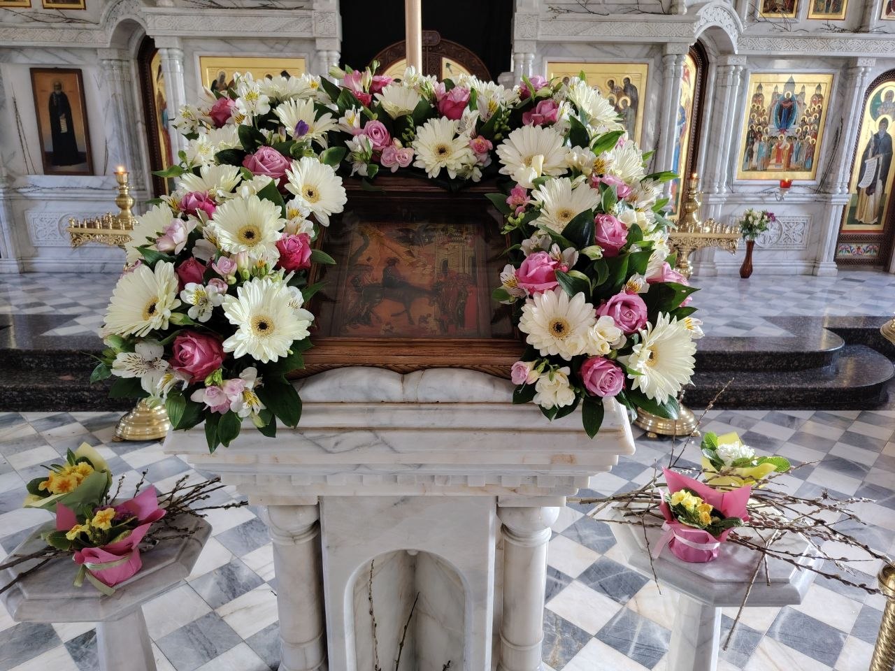 Празднование Входа Господня в Иерусалим в храмах Ереванско-Армянской епархии: фоторепортаж