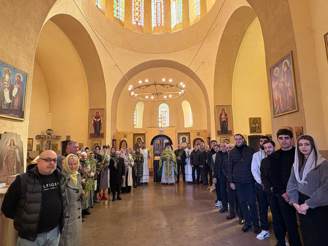 Празднование Входа Господня в Иерусалим в храмах Ереванско-Армянской епархии: фоторепортаж