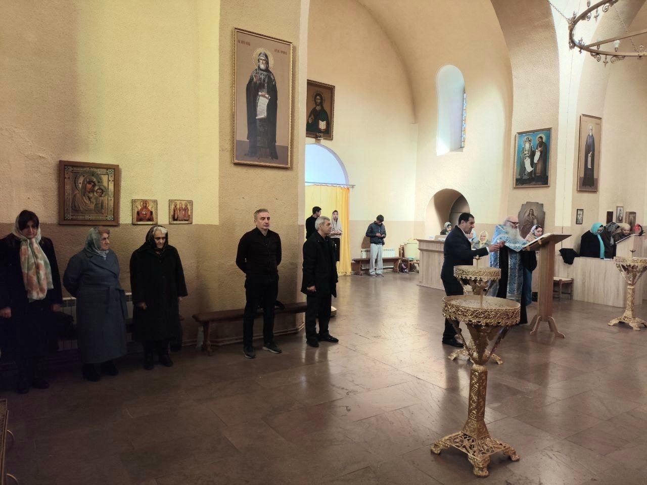 Празднование Благовещения Пресвятой Богородицы в храмах Ереванско-Армянской епархии: фоторепортаж