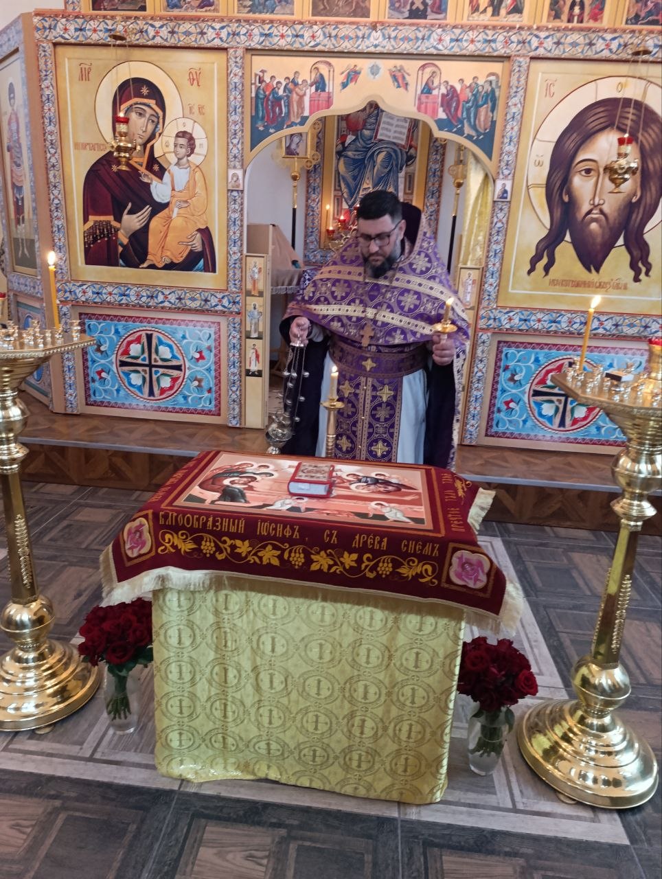 Службы Страстной Седмицы в Ереванско-Армянской епархии: фоторепортаж