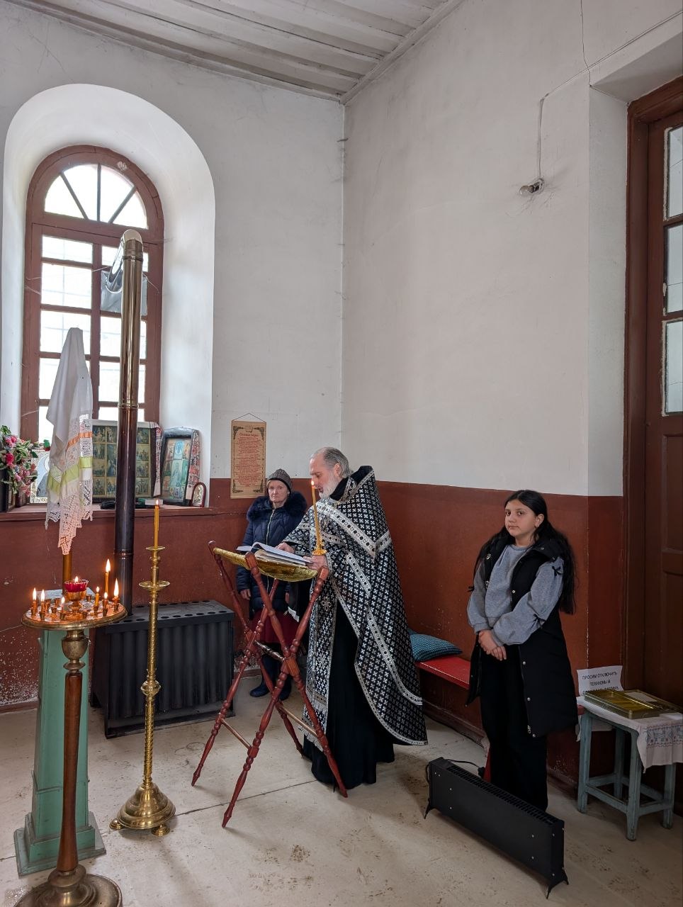 Службы Страстной Седмицы в Ереванско-Армянской епархии: фоторепортаж