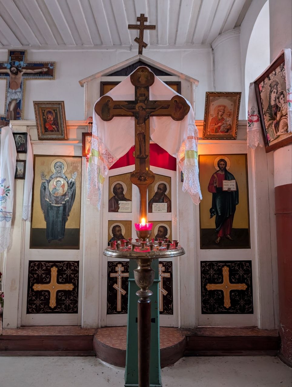 Службы Страстной Седмицы в Ереванско-Армянской епархии: фоторепортаж