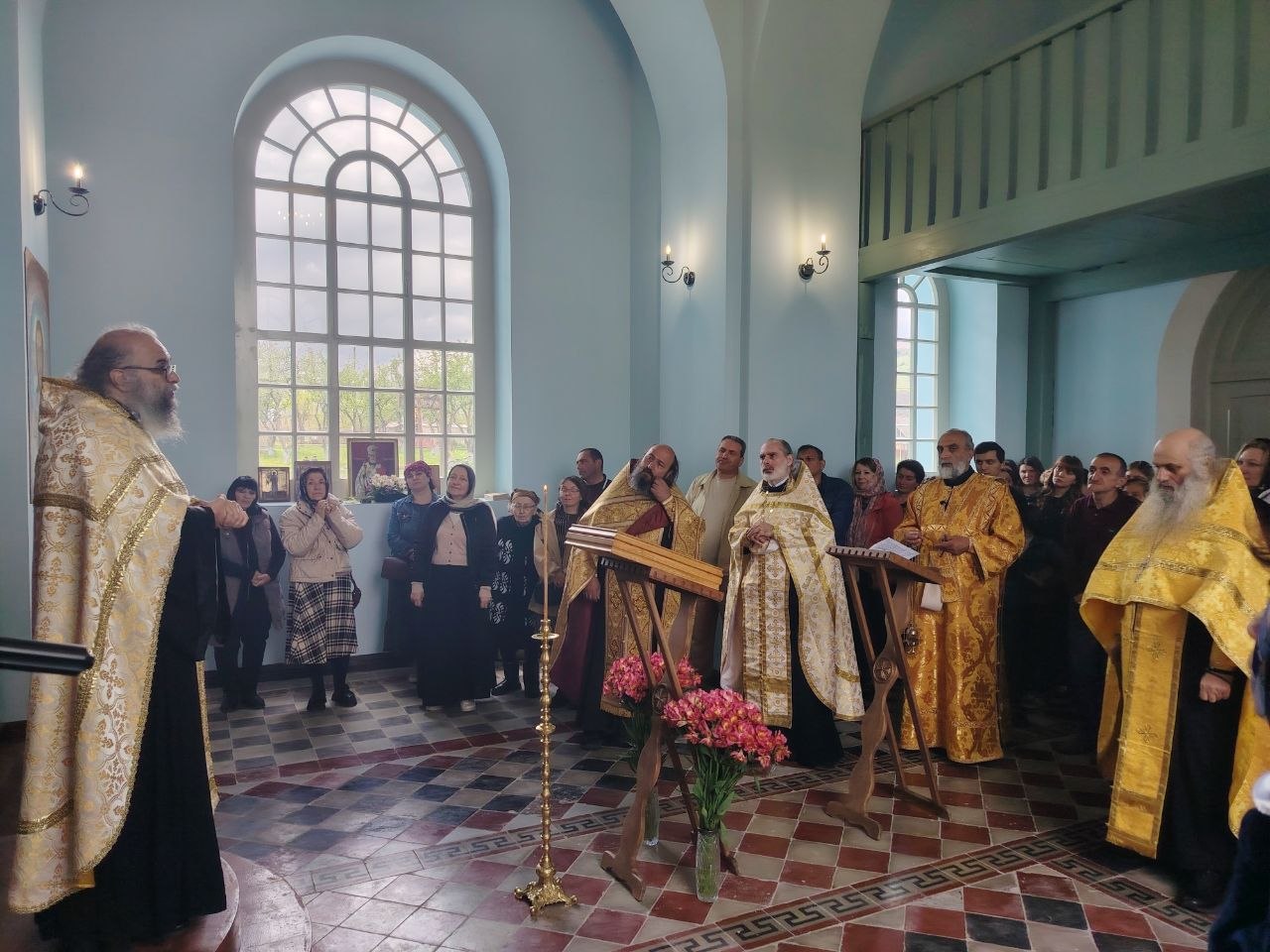 В восстановленном Никольском храме села Амракиц состоялся праздничный молебен