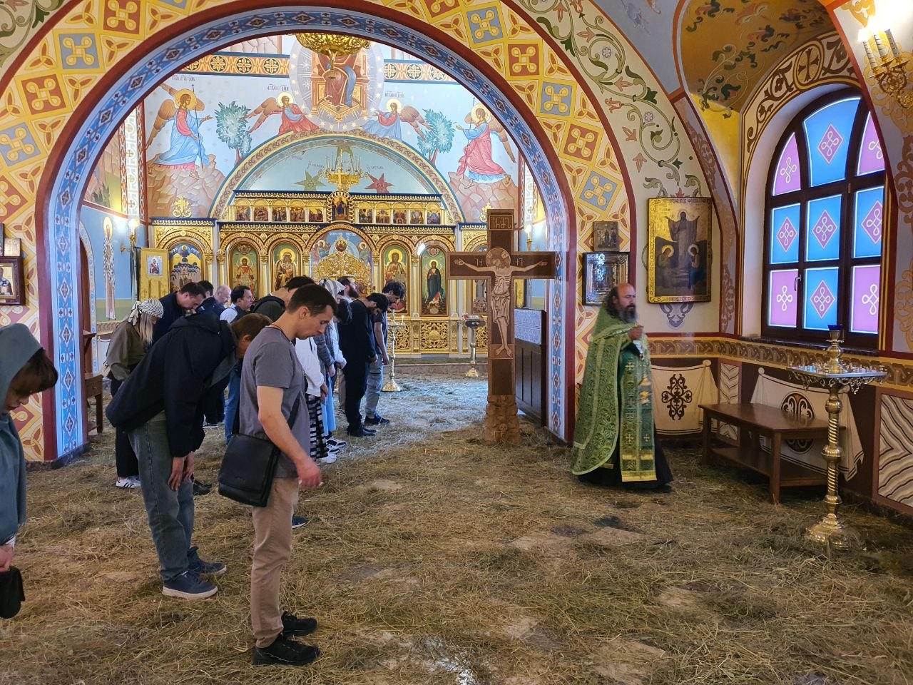 Празднование Дня Святой Троицы, Пятидесятницы в храмах Ереванско-Армянской епархии: фоторепортаж