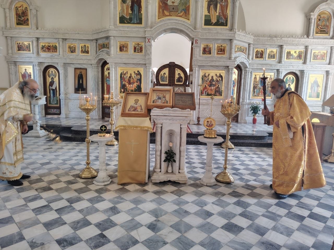 Встреча мощей святителей Николая Мирликийского, Спиридона Тримифунтского и Луки Крымского в Ереванско-Армянской епархии: фоторепортаж