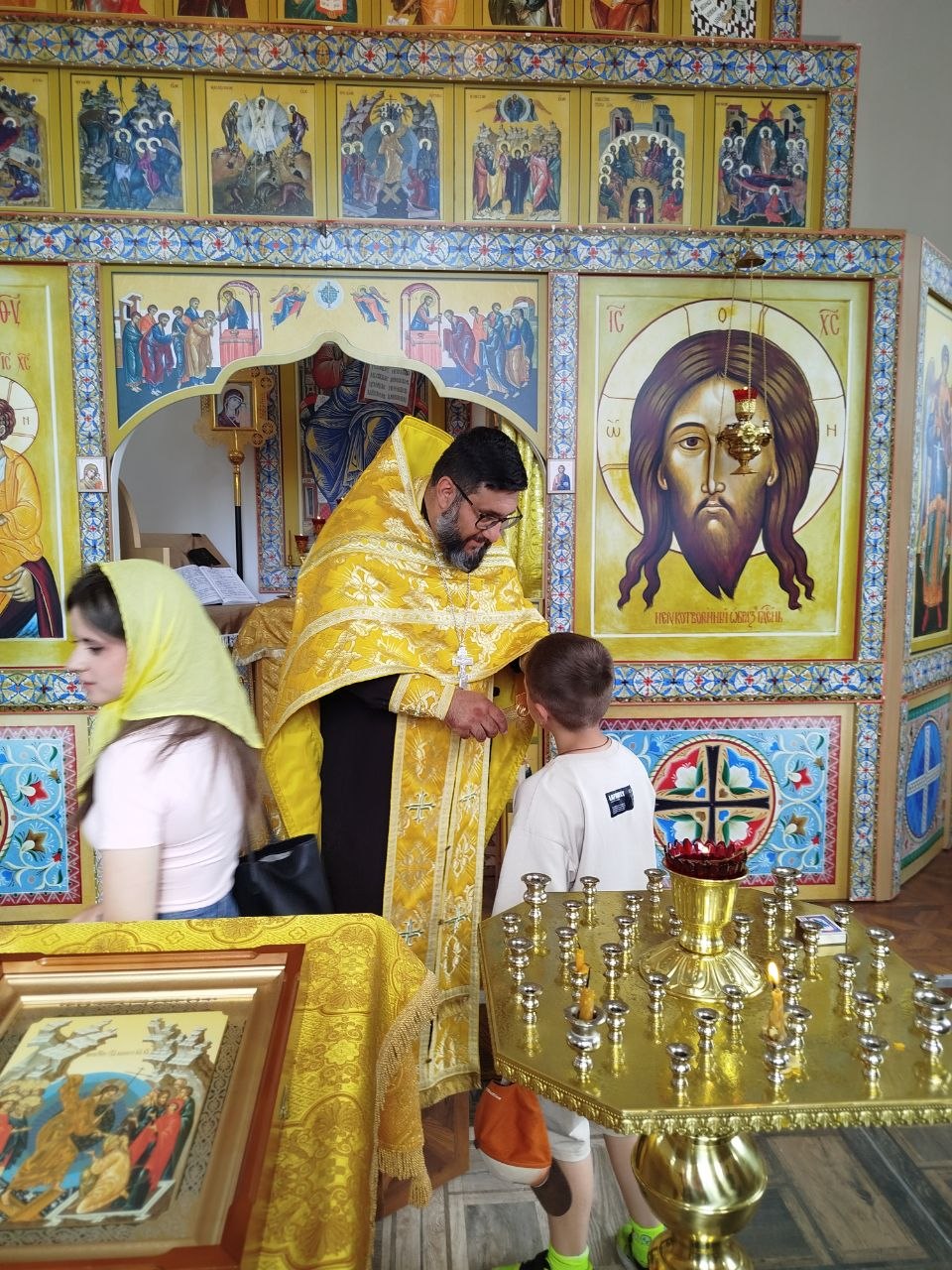 Паломники из Москвы посетили святыни Ереванско-Армянской епархии и ознакомились с историческим наследием Армении