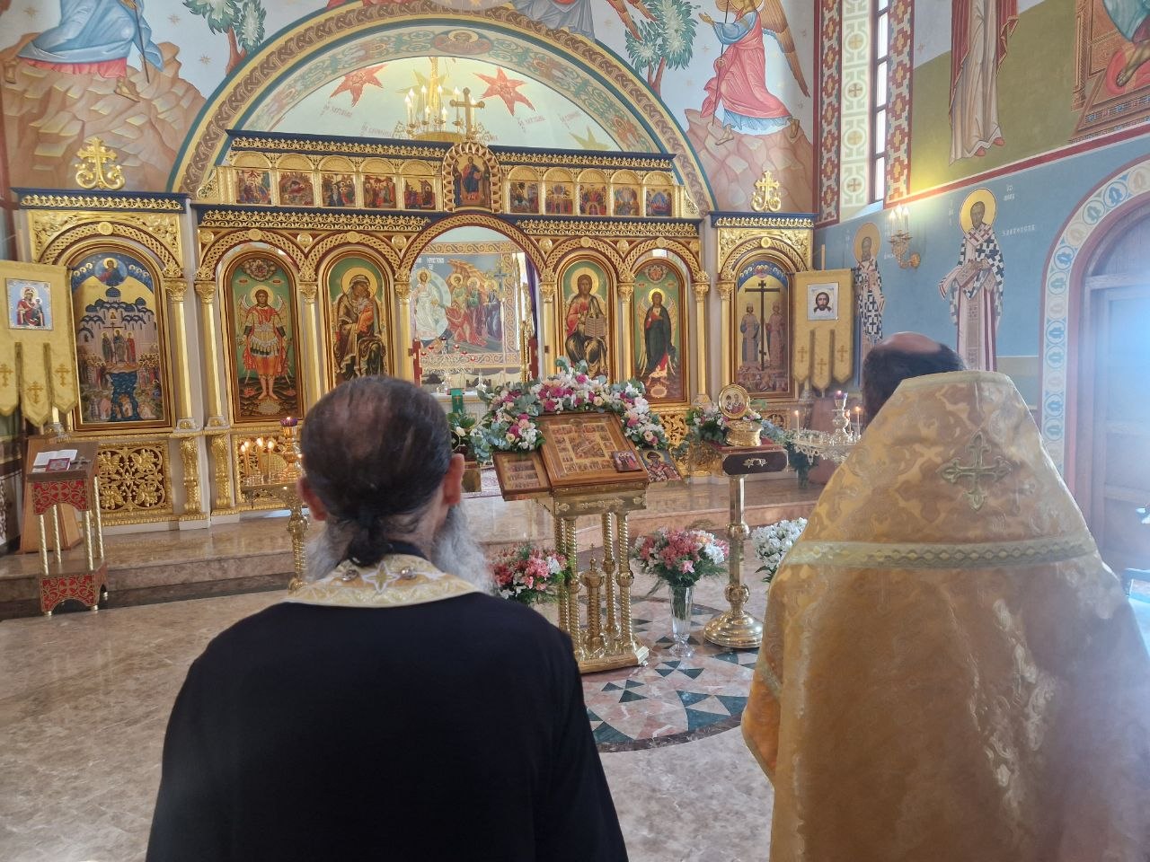 Празднование памяти cлавных и всехвальных первоверховных апостолов Петра и Павла в храмах Ереванско-Армянской епархии: фоторепортаж