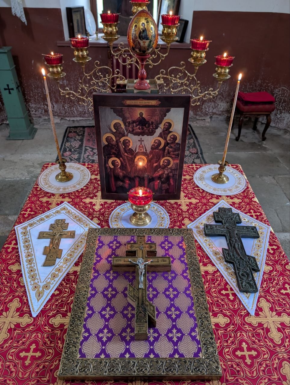 Престольный праздник в Крестовоздвиженском храме Еревана